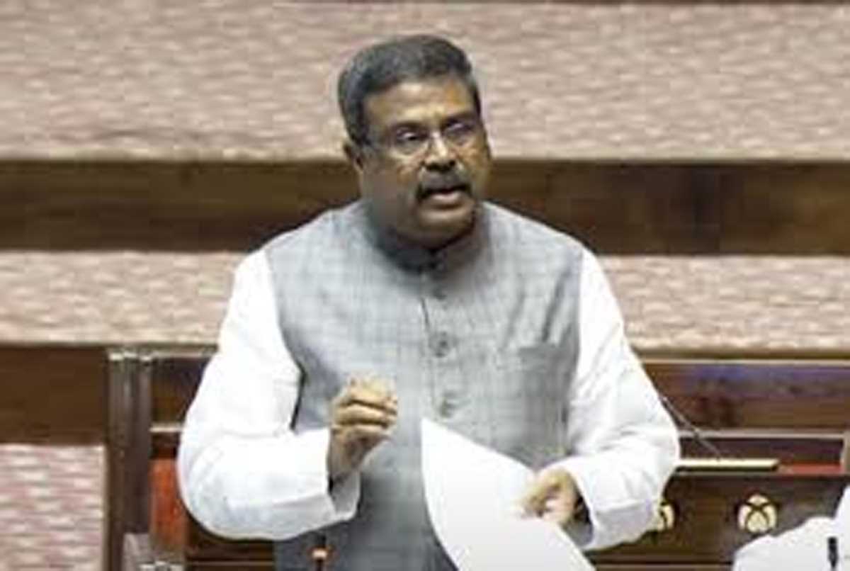 कांग्रेस मैकाले की विचारधारा से प्रेरित, भारत की शिक्षा व्यवस्था से करती है घृणा : धर्मेंद्र प्रधान